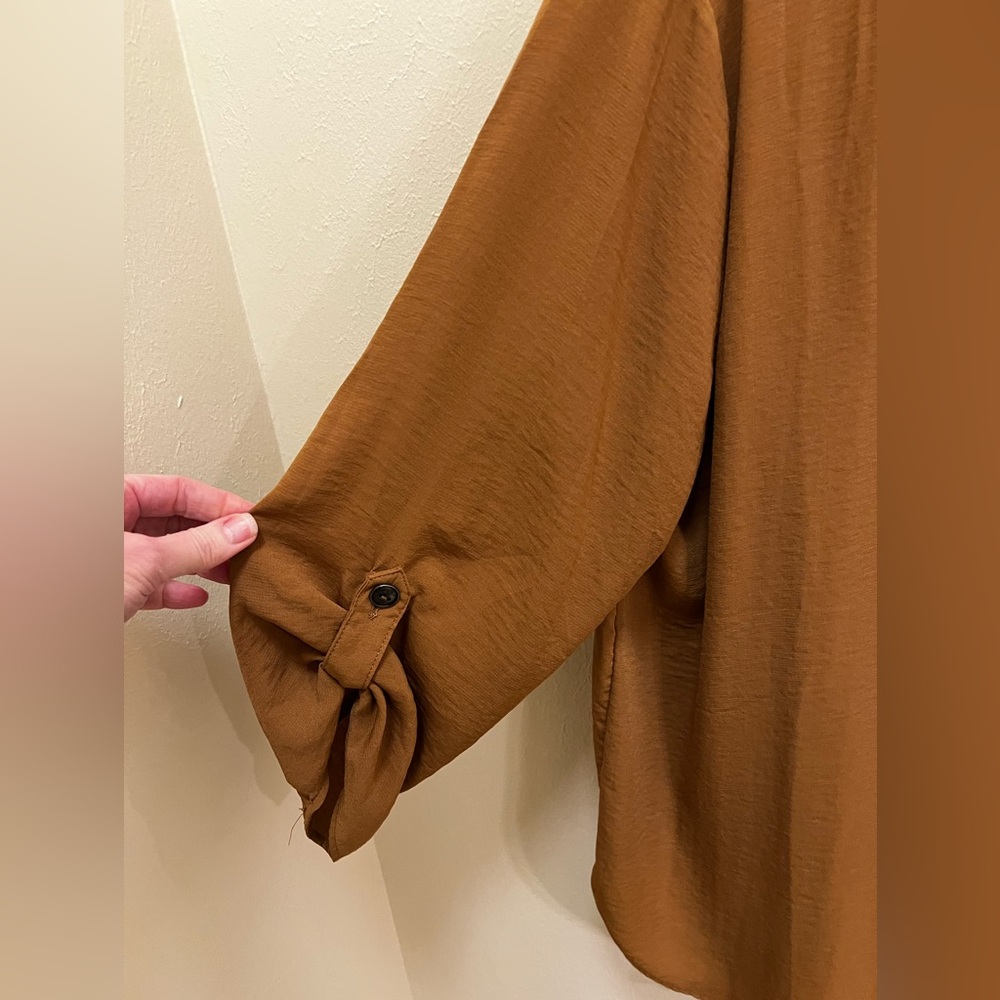 Maurices Rust Brown Blouse - Picture 2 of 5